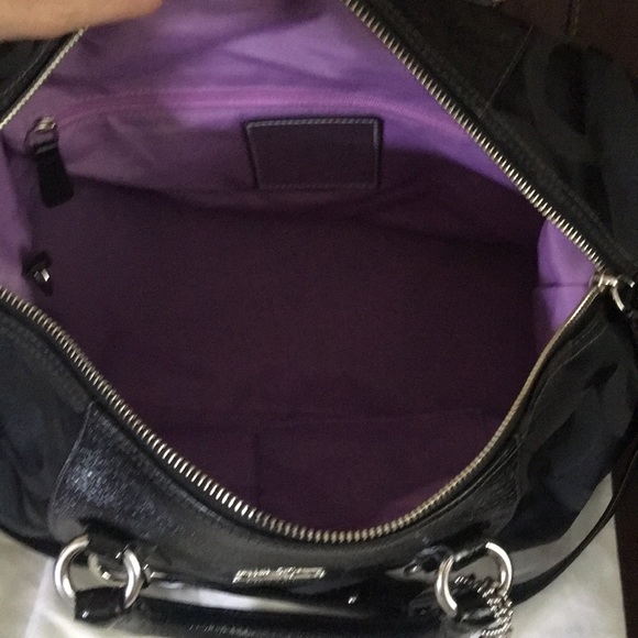 Coach satchel like new condition - Picture 6 of 8